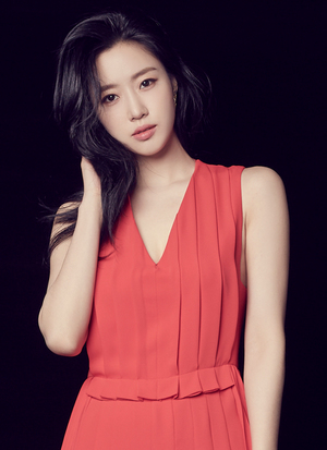 배우 함은정, KBS2 ‘사랑의 꽈배기’ 주연…온라인 쇼핑몰 ‘꽈배기’ CEO 오소리 役