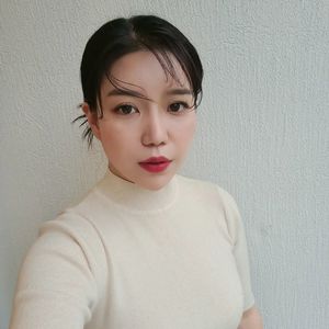 “손 떨리고 너무 황당해”…가수 제이세라, 성추행 협박 의혹 해명 (전문)