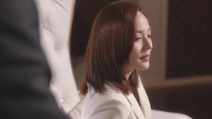 오윤희의 부활? 유진, 김도현 출연 15초 영상 화제. 펜트하우스4 시작되나?