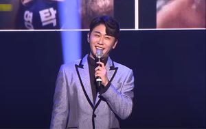 &apos;콘서트 같은 공연 선보인&apos; 영탁, 2021 광진 예술제 폐막식 축제…"눈물 없이 볼 수 없는 무대"