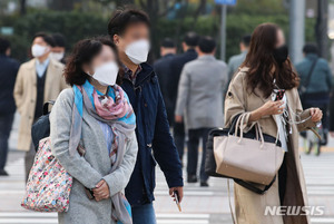 [내일 전국 날씨] 아침 최저기온 4도 &apos;쌀쌀&apos;…제주도 등에 빗방울