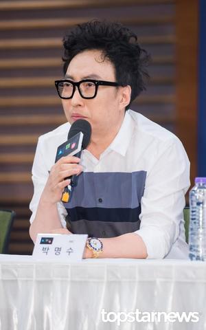 &apos;라디오쇼&apos; 박명수 "요소수 대란 원인? 정부 잘못" 일침