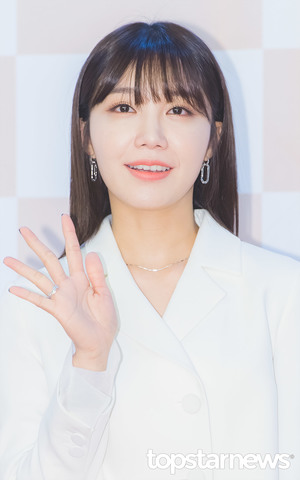 [HD포토] 에이핑크(Apink) 정은지, ‘별빛 담은 눈동자’ (2021 대한민국을 빛낸 10인 대상)