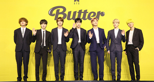 방탄소년단(BTS) &apos;Butter&apos;, 美 버라이어티 히트메이커서 &apos;올해의 음반&apos; 수상