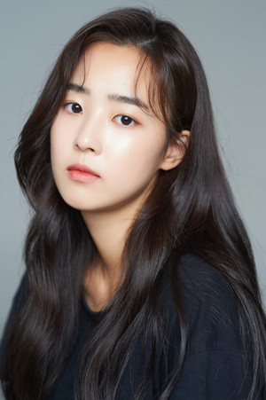 배우 최예빈, KBS2 새 주말드라마 &apos;현재는 아름다워&apos; 출연 확정!