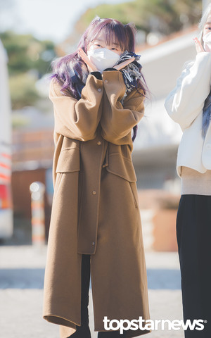 [HD포토] 우주소녀(WJSN) 쪼꼬미 수빈, ‘깜찍 꽃받침’ (정은지의 가요광장 출근길)