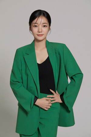 문지인, tvN 새 드라마 ‘킬힐’ 출연…김하늘과 호흡