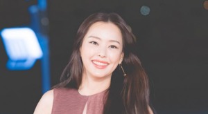 [TOP이슈] 배우 이하늬 측, “임신 4개월, 6월 출산 예정…축하 부탁”