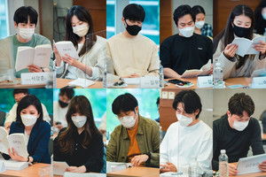 디즈니+ 첫 UHD 오리지널 시리즈 &apos;그리드&apos; 서강준-김아중-김무열-김성균-이시영, 첫 대본 연습 현장 공개