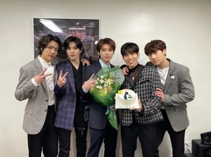 남우현, ‘나무컴퍼니 신년워크샵’ 팬미팅 성료…인피니트 등장에 팬들 ‘눈물’