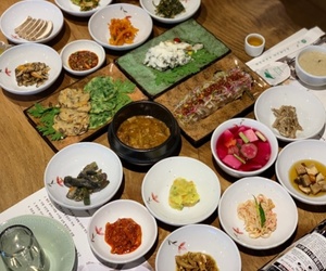 ‘생방송투데이’ 서울 쌍문동 부대찌개·떡만둣국 맛집 위치는?…‘자족식당’ 파주 표고버섯정식·버섯불고기전골정식, 직접 키운 것만!