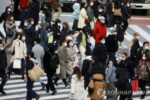 일본 코로나19 확진자 1주일새 32만명↑…증가 속도 한달 새 196배로 빨라져…검사 키트 품귀 조짐