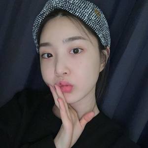 브레이브걸스(Brave Girls) 유나, 코로나19 확진→재택 치료 중 근황 공개