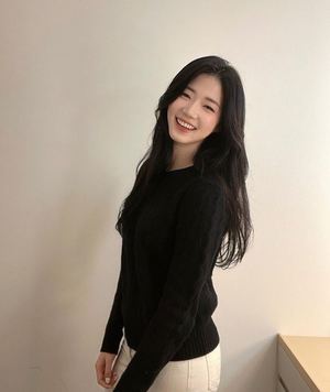 "토론토·UBC·SFU 두고"…&apos;솔로지옥&apos; 신지연, 학력 비하인드 공개→집안 눈길