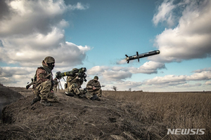 NTB "노르웨이, 우크라이나에 무기공급…M72 탱크미사일 2000기 수송" [러시아·우크라이나 침공]