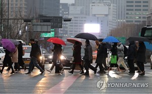 [오늘 날씨] 전국 포근하고 중부 봄비…대부분 미세먼지 &apos;나쁨&apos;