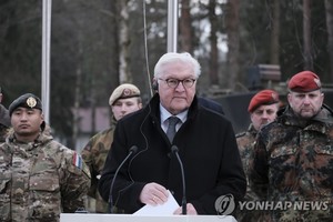 [러시아 우크라이나 침공] 리투아니아 간 독일 대통령 "전쟁 길어질 것"