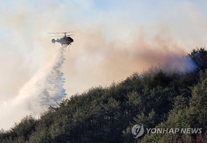 [동해안 산불] 강원 진화 사흘째 총력전…강풍특보 해제 희소식 (강원·경북 산불 확산)