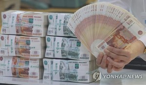 서방 제재로 위기에 빠진 러시아 경제…국가부도 전망도(러시아 우크라이나 침공)