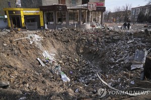 "아이들 시신 구덩이 속에"…마리우폴의 참극(러시아 우크라이나 전쟁)