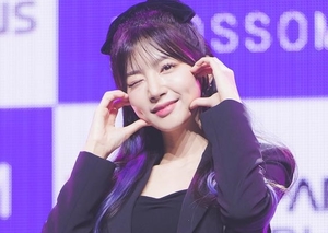 “별다른 증상 없어”…라붐(LABOUM) 해인, 코로나19 확진→일정 중단 (전문)