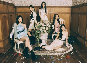 레드벨벳, 일본 첫 정규앨범 ‘Bloom’ 6일 발매…‘WILDSIDE’ 포함 총 11곡 수록