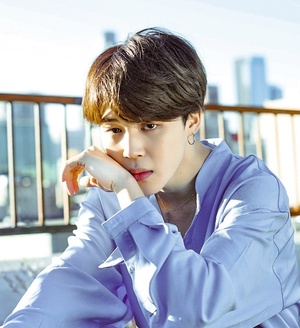 "JIMIN OST IS COMING" 방탄소년단 지민,中대형 팬덤 열혈 응원..2M 커스터마이징 건축물+4M 포토존 서포트