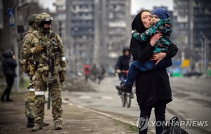 "마리우폴 등 동부 교전지역 민간인 2천800여명 탈출"(러시아 우크라이나 전쟁)