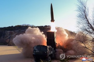 북한, 시험발사 미사일은 신형유도무기 &apos;이스칸데르&apos; 소형화…韓 KTSSM 유사