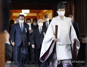 일본 국회의원 102명, 올해도 전쟁범죄자 합사 야스쿠니 신사 집단 참배