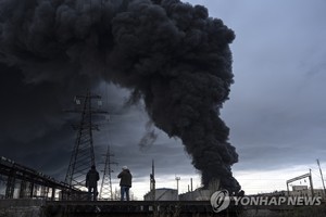 러, 우크라 오데사에 미사일 공격…"신생아 포함 최소 5명 사망"(러시아 우크라이나 전쟁)