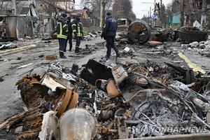 부차학살 스모킹건? "시신 근처에 있던 러 군용차량 포착"(러시아 우크라이나 전쟁)