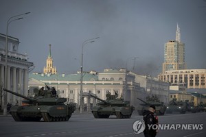 "전력 손실 큰 러시아, 전승절 열병식 리허설 규모 줄어"(러시아 우크라이나 전쟁)