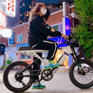 "예술이랑 밤바리"…팝핀현준, 오토바이 사고 이후 자전거 라이딩