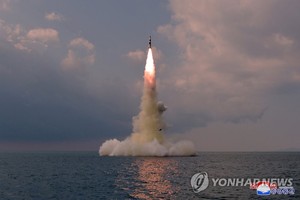 [종합]북한, 또 탄도미사일(ICBM) 추정 발사체 발사…정부출범·한미정상회담 앞두고 도발 본격화