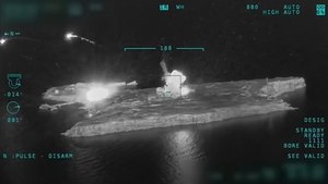 러 상륙함 파괴·뱀섬 공습…우크라 맹렬한 반격(러시아 우크라이나 침공)