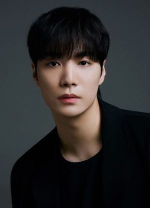 김종현(JR), 뉴이스트 해체→에버모어 엔터 이적…음악 행보 예고