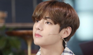 "Vocal King ♥ Taehyung" 방탄소년단 뷔, 스포티파이 팔로워 750만 명 돌파 &apos;2022년 K팝 솔로 최다 증가&apos;