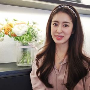 주진모 아내 민혜연, 홍현희-제이쓴 부부와 친분?…꽃다발 선물까지