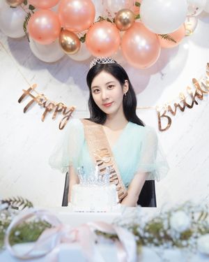 서현, 소녀시대 완전체 컴백 앞두고 생일 파티…“행복한 하루 보내고 있서현”