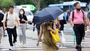 [오늘 날씨] 오후 7시부터 서울 전역에 호우주의보…"우산으로 비막기 어려울 정도"