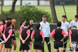 동아시안컵 17년 만에 우승 도전…여자축구 담금질 시작