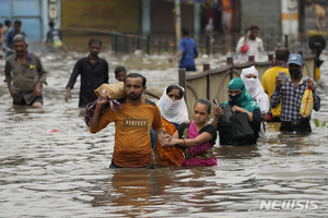 인도령 카슈미르서 폭우로 15명 사망…40명 실종