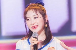 “재택 치료에 집중” 아이즈원(IZ*ONE) 출신 이채연, 코로나19 확진→일정 중단 (전문)