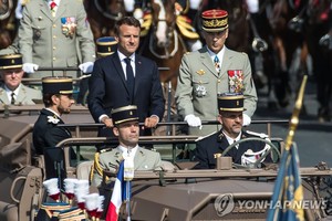 마크롱 "러시아 가스공급 완전 중단에 대비해야"(러시아 우크라이나 전쟁)