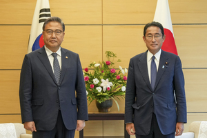 박진, 기시다 후미오 일본 총리 예방… 아베 전 총리 빈소 조문도 [뉴시스Pic]