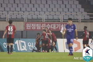 K리그2 부천, 충남아산 2-1로 누르고 3위로