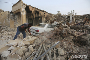 이란 남부 호르모즈간서 규모 5.7·5.8 지진 연속 발생..."상당 피해 우려"