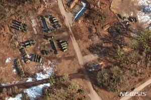 벨라루스서 우크라에 대규모 미사일 공격…러, 남부 병력 재배치