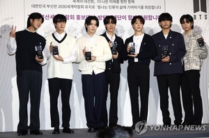 하이브 "BTS 매출 비중 65%…&apos;군백기&apos; 내년 마진 압박 심해질 듯"